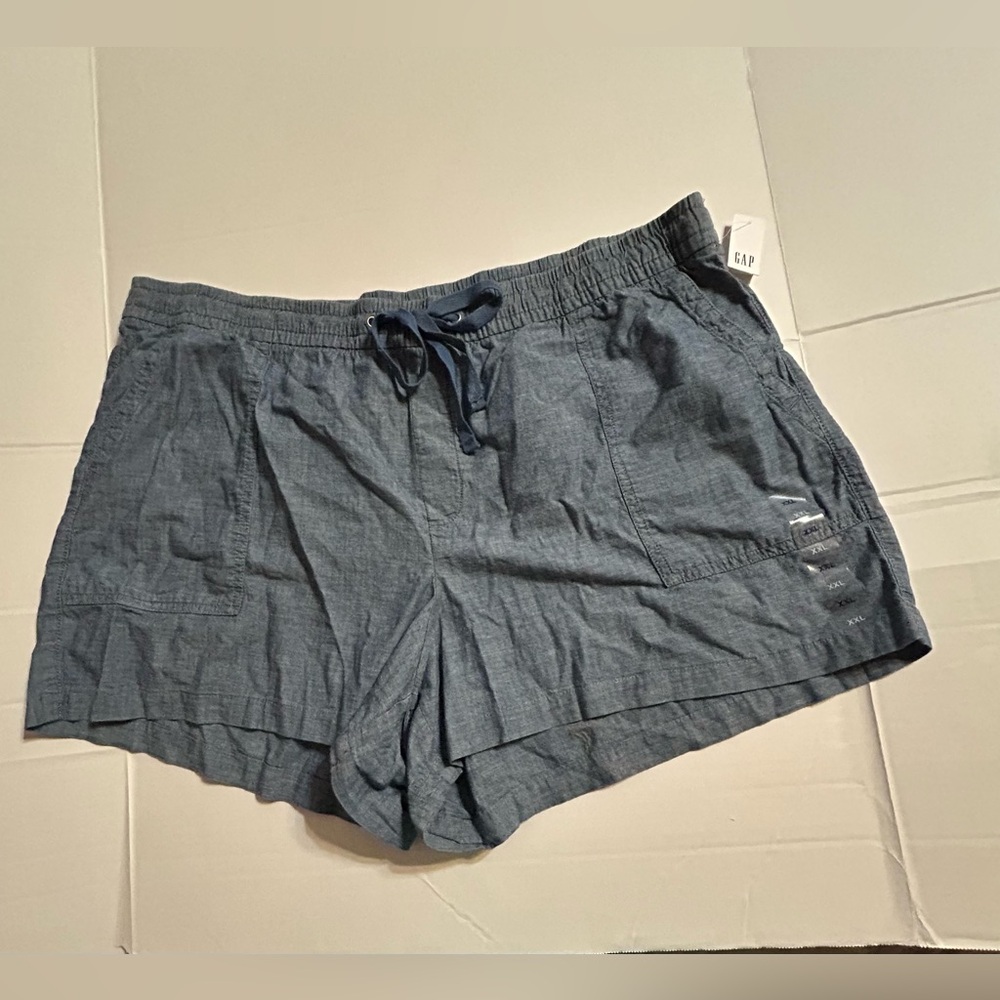 NWT XXL GAP Women's Chambray Shorts